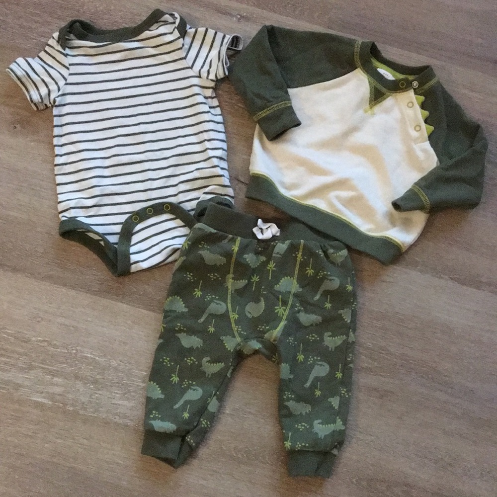 Cat & Jack matching set onesie, sweatshirt, pants